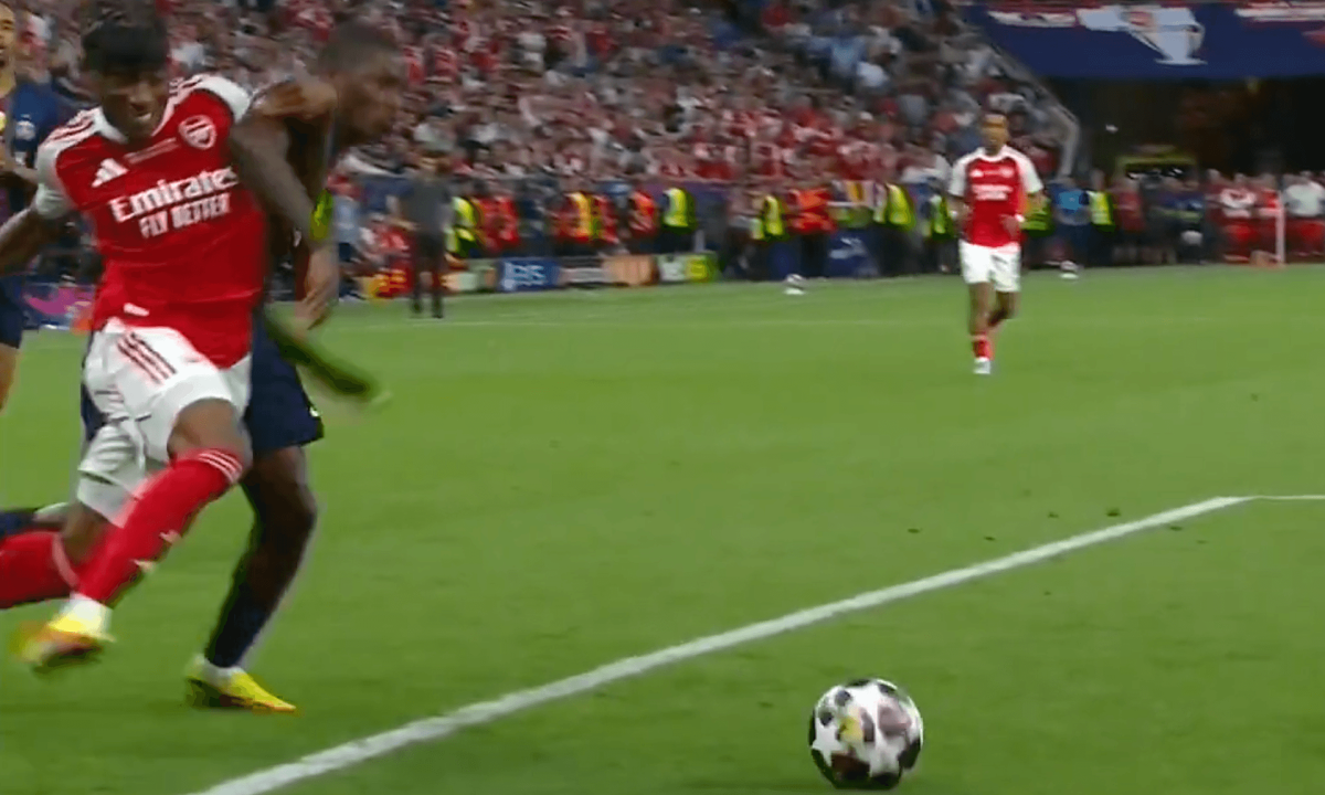 4 tranh cãi quanh trận PSG thắng Arsenal ở chung kết Champions League - hình ảnh - playabc8.com 4 tranh cãi quanh trận PSG thắng Arsenal ở chung kết Champions League - hình ảnh - playabc8.com