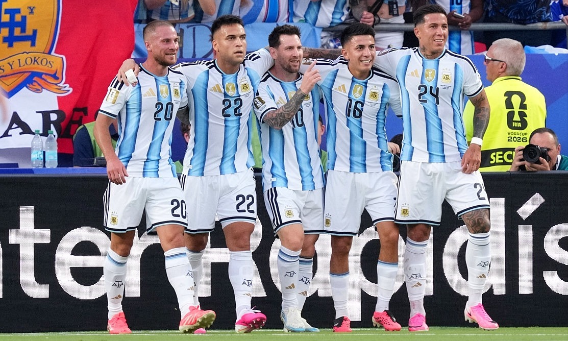 Mac Allister: ‘Rất khó học theo Messi’ - hình ảnh - playabc8.com Mac Allister: ‘Rất khó học theo Messi’ - hình ảnh - playabc8.com