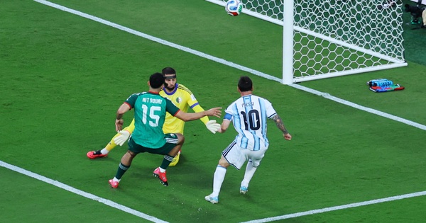 World Cup 2026, Argentina 1-0 Algeria: Bàn mở tỷ số đẹp mắt của Messi: góc nhìn mới cho người chơi Việt - hình ảnh - playabc8.com World Cup 2026, Argentina 1-0 Algeria: Bàn mở tỷ số đẹp mắt của Messi: góc nhìn mới cho người chơi Việt - hình ảnh - playabc8.com