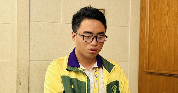 Sao trẻ Gia Phúc cầm hòa Đại kiện tướng Ấn Độ, giữ mạch bất bại tại giải cờ vua châu Á - hình ảnh - playabc8.com