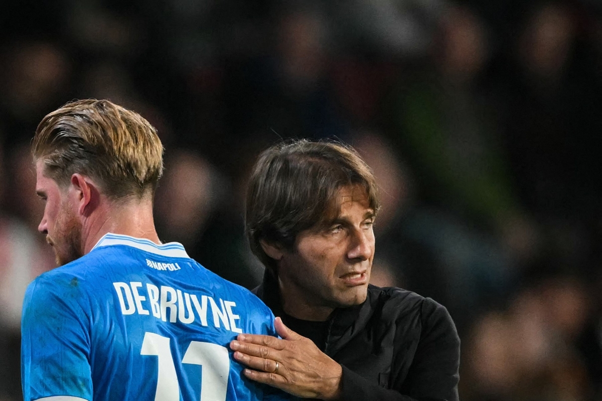 Phía sau vụ De Bruyne công kích HLV Conte: Căng thẳng tại Napoli và cơ hội cho người hâm mộ ABC8 - hình ảnh - playabc8.com