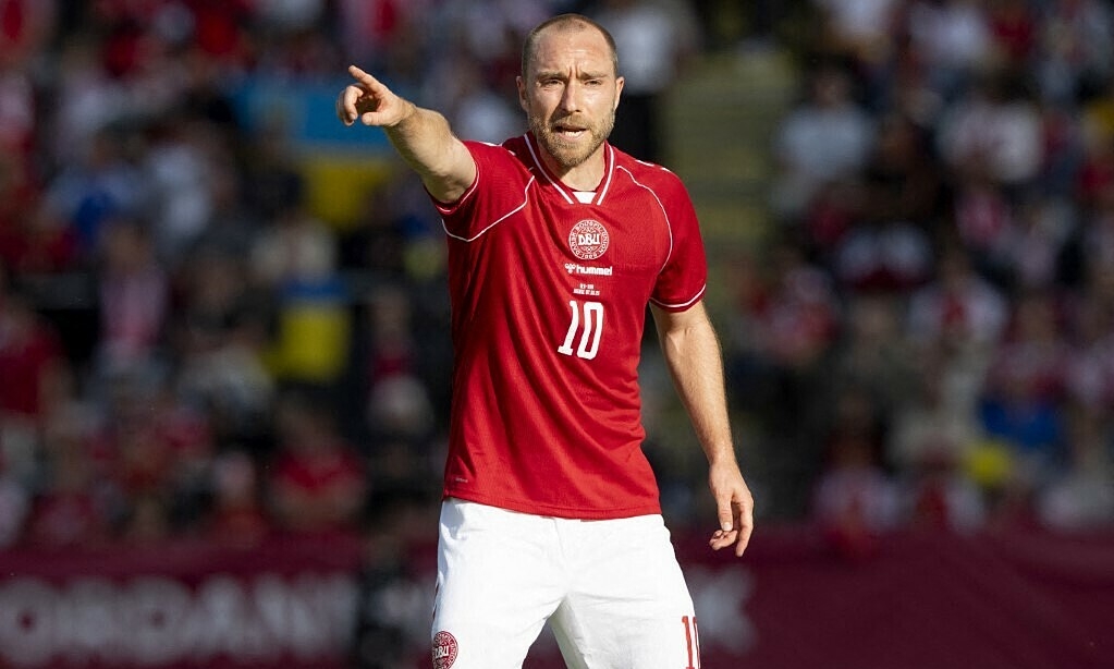 Eriksen lại đổ gục trên sân: Cú sốc cho người hâm mộ và bài học về sức khỏe trong thể thao - hình ảnh - playabc8.com