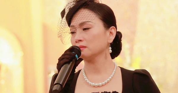 Ca sĩ Hà Phương và người ân Thúy Uyển: Hành trình lập nghiệp đầy gian nan tại Mỹ - hình ảnh - playabc8.com Ca sĩ Hà Phương và người ân Thúy Uyển: Hành trình lập nghiệp đầy gian nan tại Mỹ - hình ảnh - playabc8.com