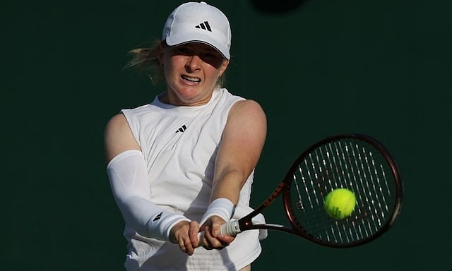 Tay vợt Anh Francesca Jones mong Wimbledon dời lịch để xem World Cup 2026 - hình ảnh - playabc8.com Tay vợt Anh Francesca Jones mong Wimbledon dời lịch để xem World Cup 2026 - hình ảnh - playabc8.com