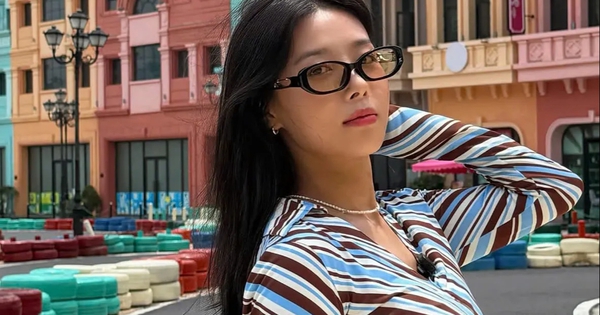Cựu thành viên Wonder Girls Yubin gây sốt khi thưởng thức bánh mì Việt Nam - hình ảnh - playabc8.com Cựu thành viên Wonder Girls Yubin gây sốt khi thưởng thức bánh mì Việt Nam - hình ảnh - playabc8.com