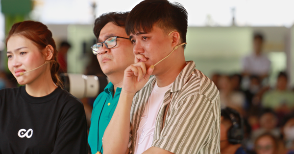 Nam diễn viên Duy Khương bật khóc trên ABC8 vì đồng cảm với tuổi thơ thiếu vắng cha - hình ảnh - playabc8.com Nam diễn viên Duy Khương bật khóc trên ABC8 vì đồng cảm với tuổi thơ thiếu vắng cha - hình ảnh - playabc8.com