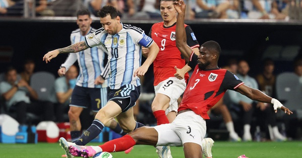 HLV Klopp ‘xin áo’ Mac Allister, ngưỡng mộ Messi: Câu nói khiến fan xúc động - hình ảnh - playabc8.com HLV Klopp ‘xin áo’ Mac Allister, ngưỡng mộ Messi: Câu nói khiến fan xúc động - hình ảnh - playabc8.com