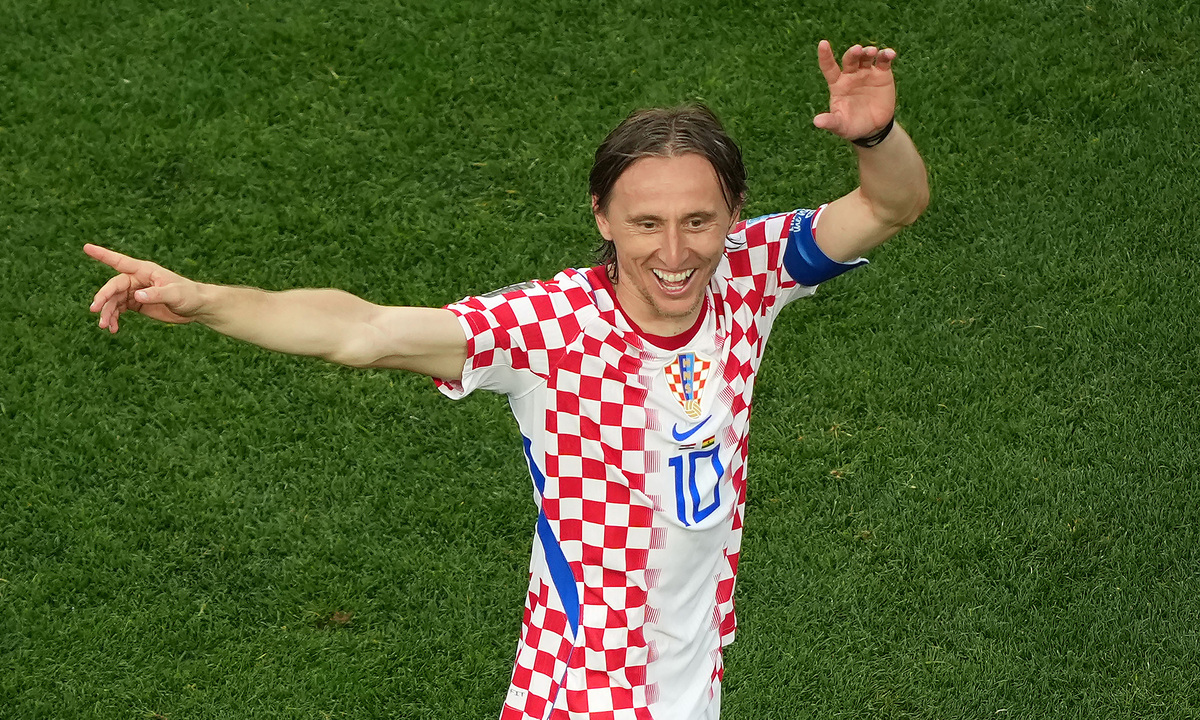 Cá cược bóng đá online: Modric lập kỷ lục kiến tạo, Croatia vượt Ghana vào vòng 1/16 - hình ảnh - playabc8.com Cá cược bóng đá online: Modric lập kỷ lục kiến tạo, Croatia vượt Ghana vào vòng 1/16 - hình ảnh - playabc8.com