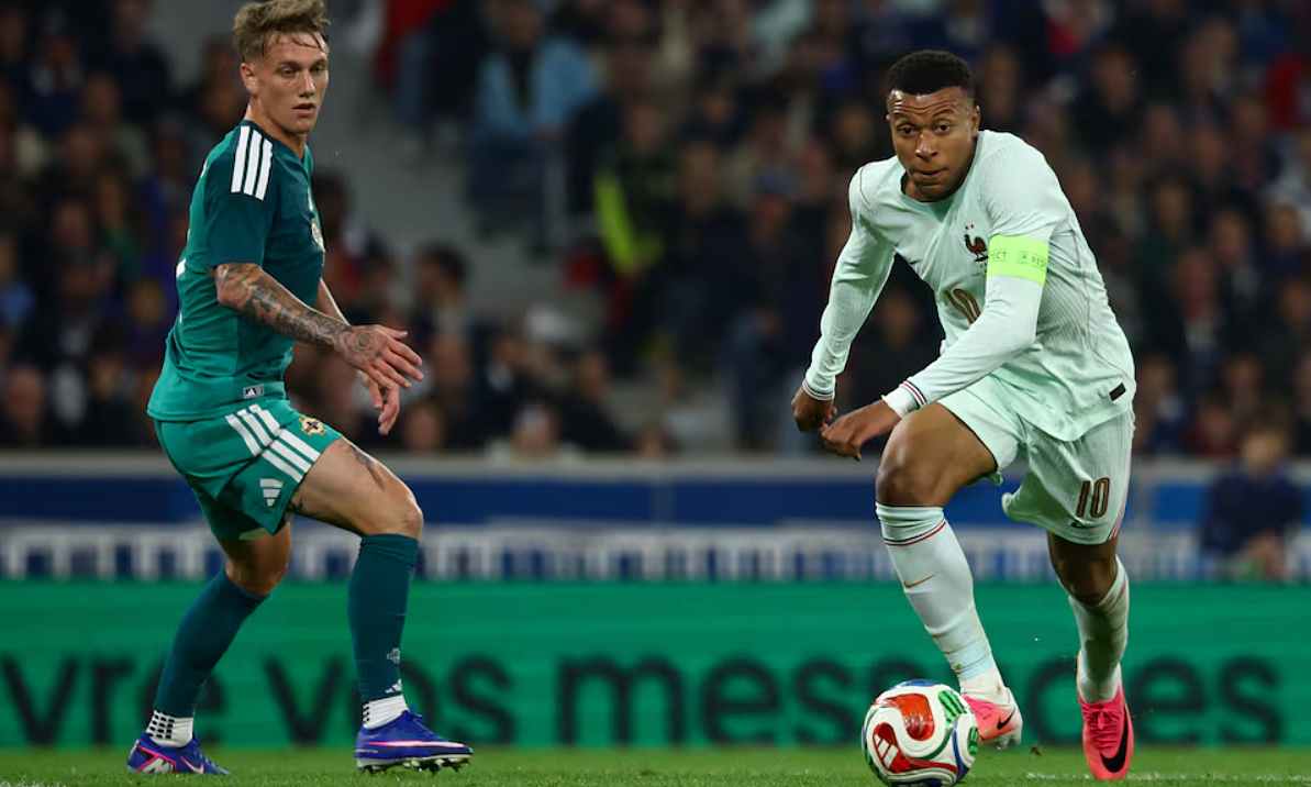 Deschamps: ‘Mbappe để dành bàn thắng cho World Cup’ - hình ảnh - playabc8.com
