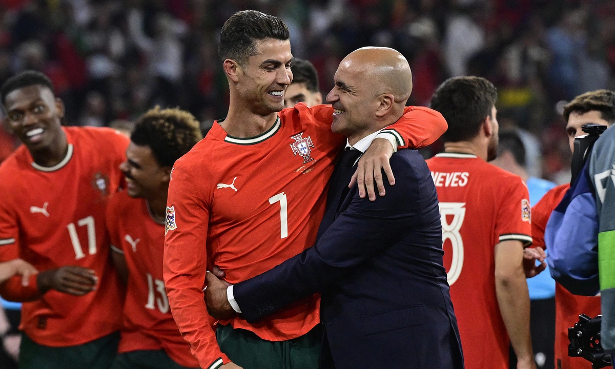 HLV tuyển Bồ Đào Nha đàm phán dẫn dắt Ronaldo ở Al Nassr - hình ảnh - playabc8.com HLV tuyển Bồ Đào Nha đàm phán dẫn dắt Ronaldo ở Al Nassr - hình ảnh - playabc8.com
