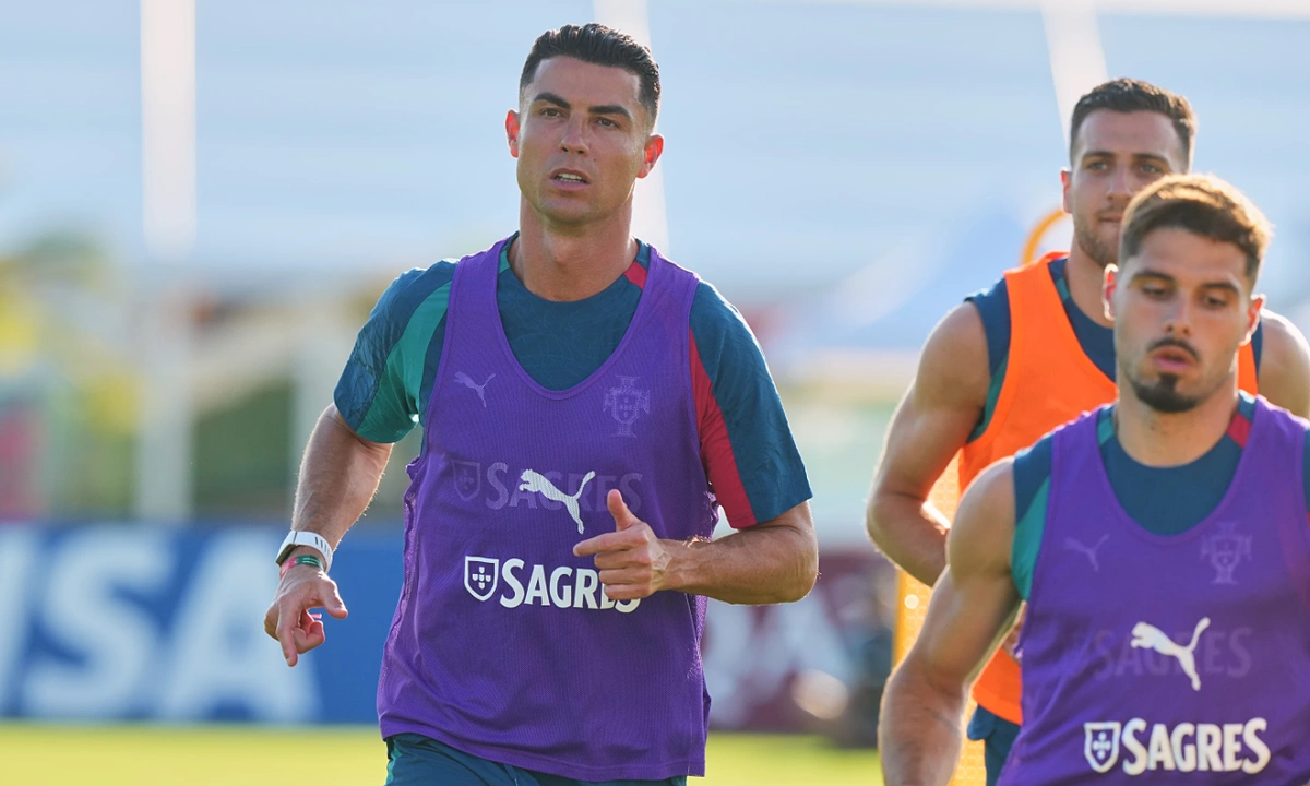 Ronaldo gửi thông điệp đoàn kết trước trận ra quân World Cup: góc nhìn mới cho người chơi Việt - hình ảnh - playabc8.com Ronaldo gửi thông điệp đoàn kết trước trận ra quân World Cup: góc nhìn mới cho người chơi Việt - hình ảnh - playabc8.com