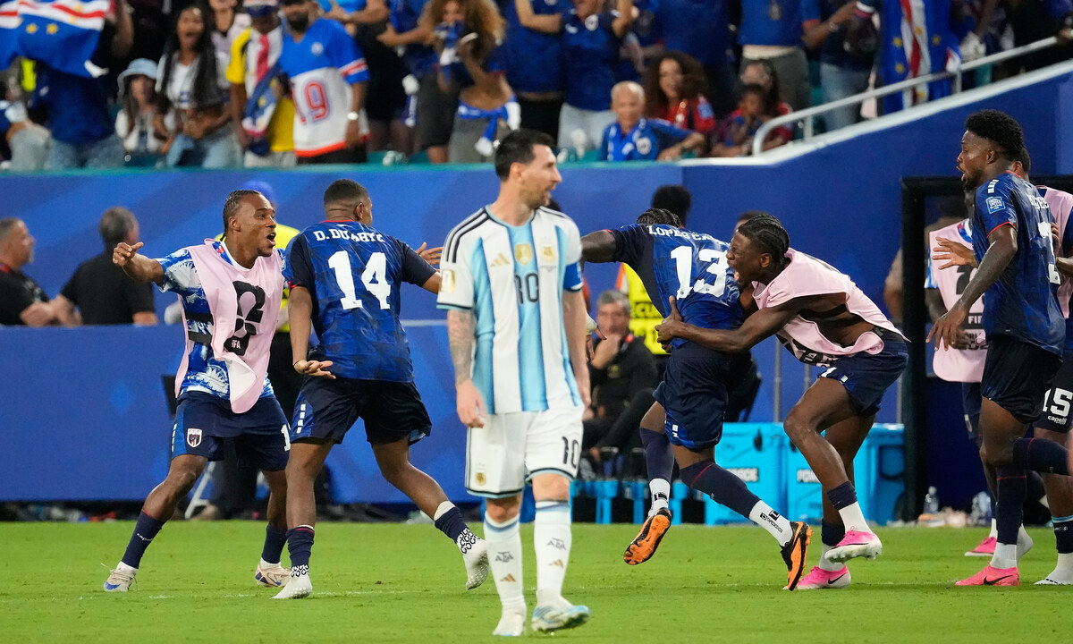 ABC8 chính thức: Henry và Ibrahimovic kêu gọi FIFA trao cúp cho Cape Verde sau màn trình diễn World Cup 2026 - hình ảnh - playabc8.com