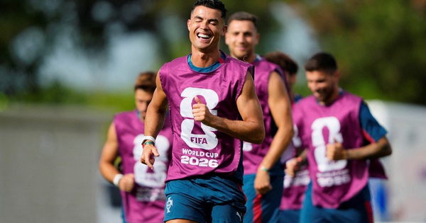 Ronaldo nguy cơ cao phải dự bị trận sống còn đấu Croatia, HLV Martinez tạo cú sốc? - hình ảnh - playabc8.com